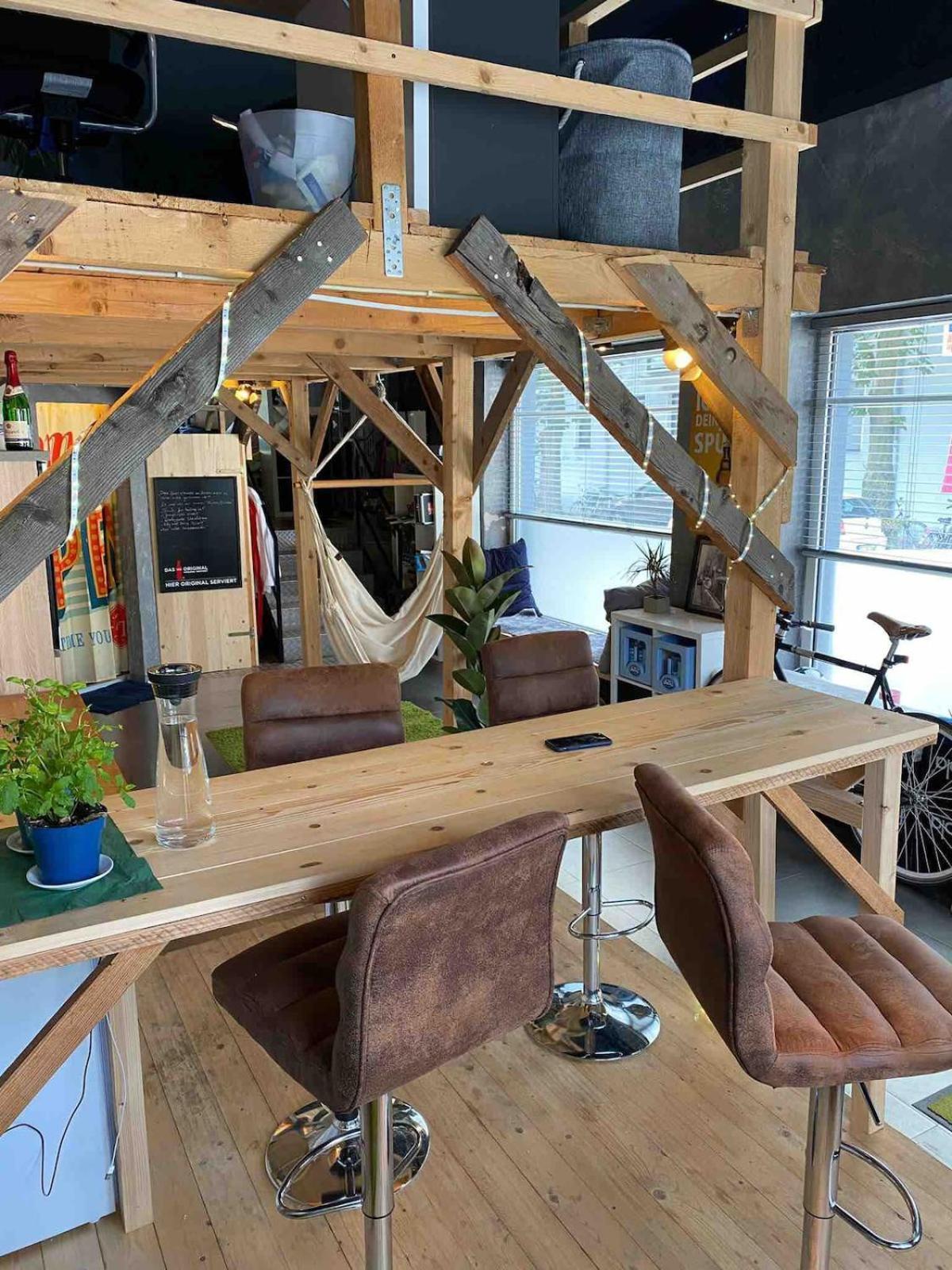 Jonnys Loft Apartment ออสนาบรึค ภายนอก รูปภาพ